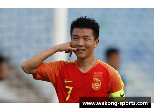 曹晨:中国足球新星的崛起 曹晨:中国足球新星的崛起